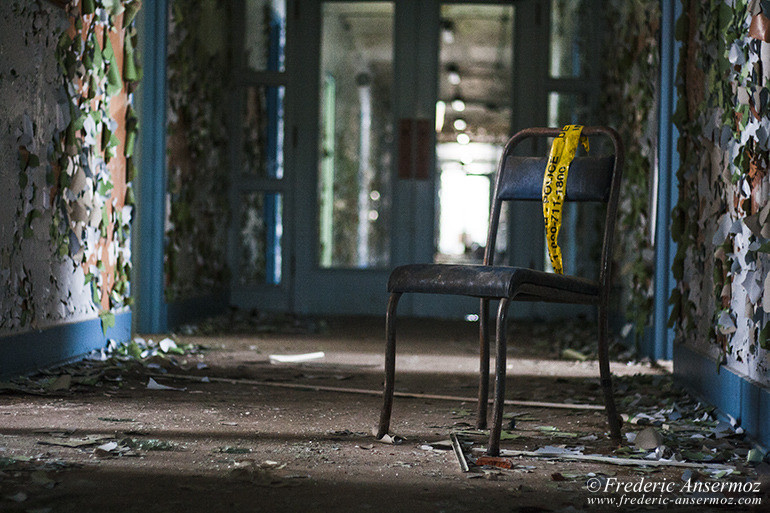 [:en]Abandoned office buildings, urbex in Quebec[:frBâtiments et bureaux abandonnés, urbex au Québec