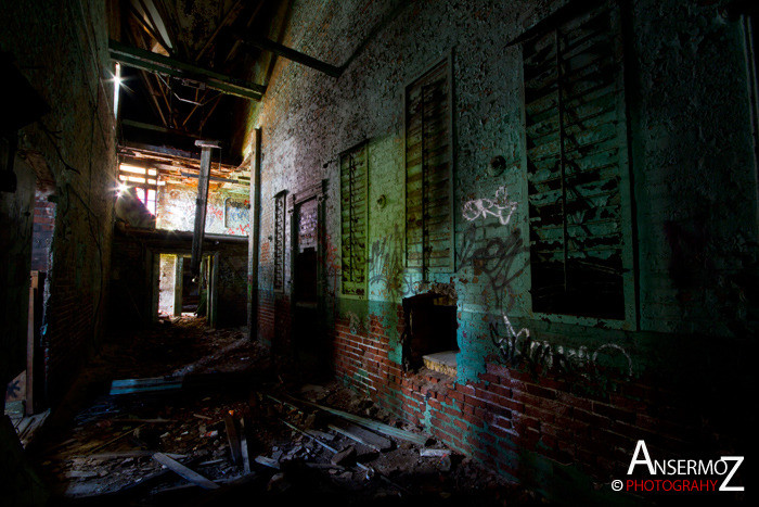 Urban exploration in the Canadian Malting Plant, abandoned factory in Montreal