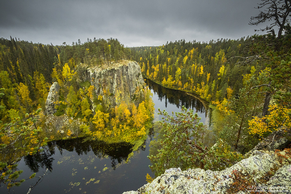 Ristikallio et la rivière Aventojoki, parc national d'Oulanka