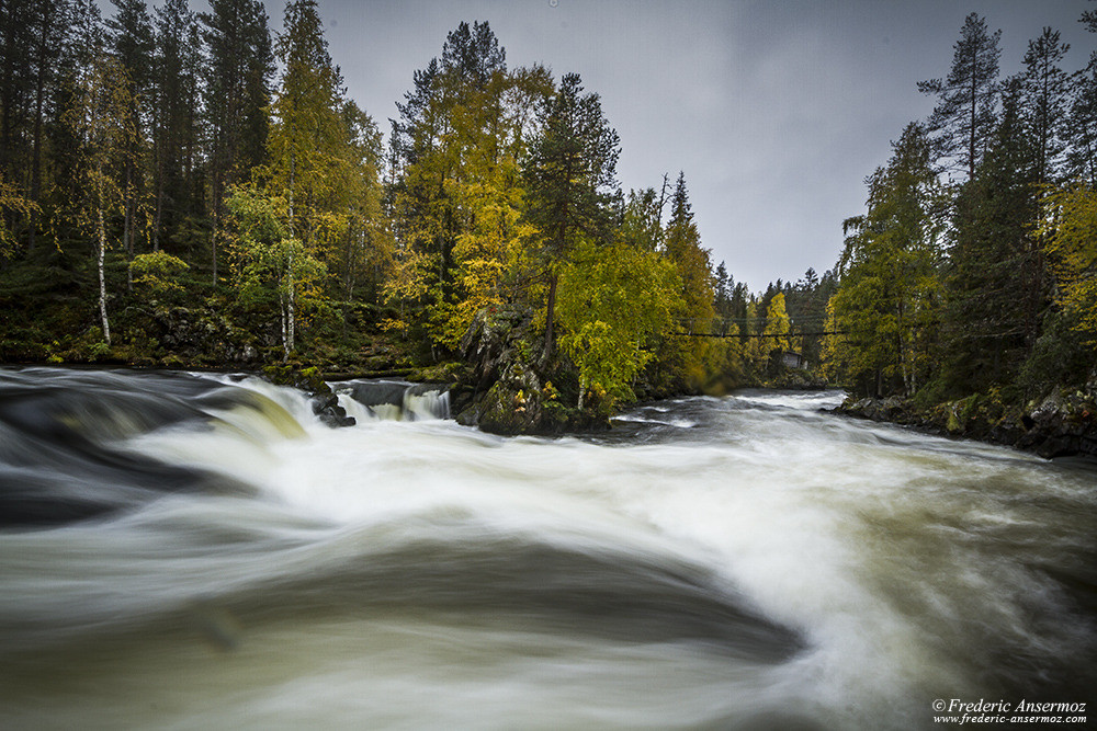 Myllykoski's bridge, rapids on River Kitkajoki, Oulanka