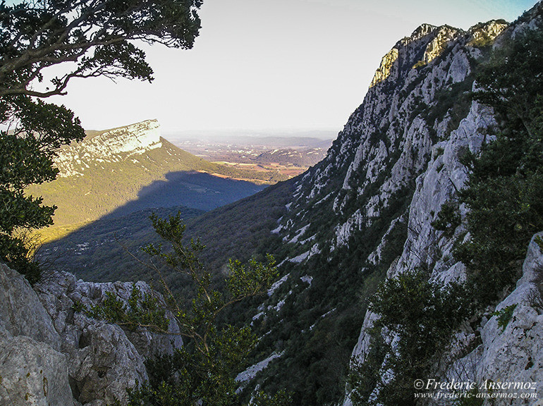 Ll'Hortus depuis le Pic St Loup, Sud de la France