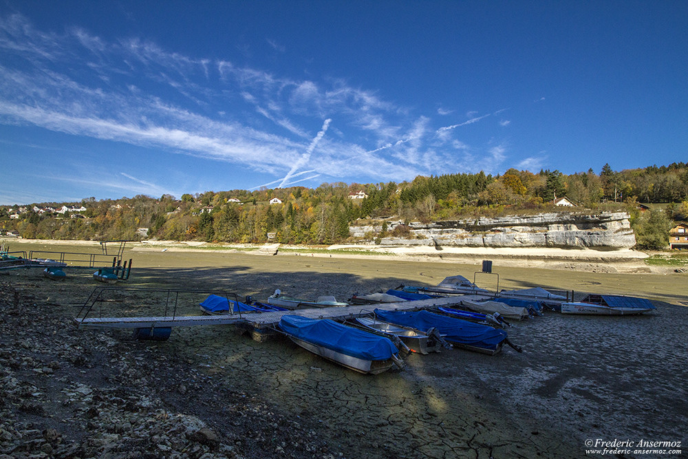 Boats at the dock, Brenets Lake / Chaillexon Lake