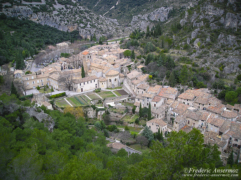 St Guilhem Le Désert