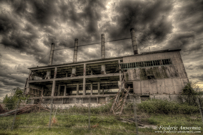 Usine abandonnée de Saint-Hubert, Québec