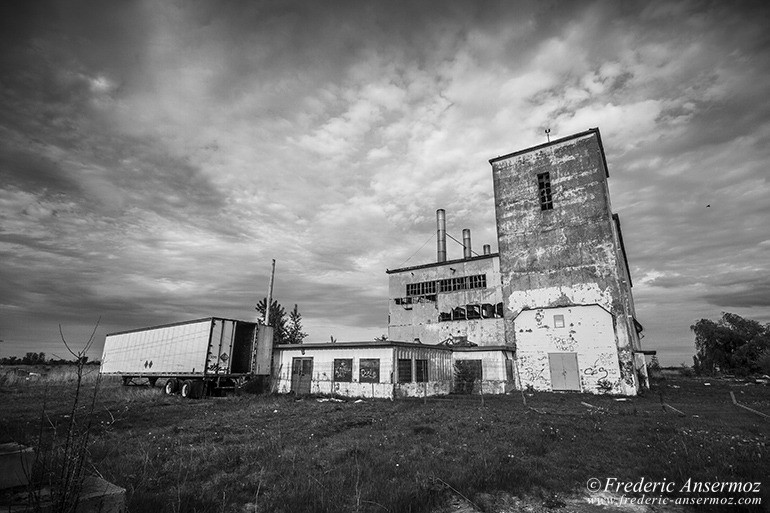 Usine abandonnée de Saint-Hubert, Québec