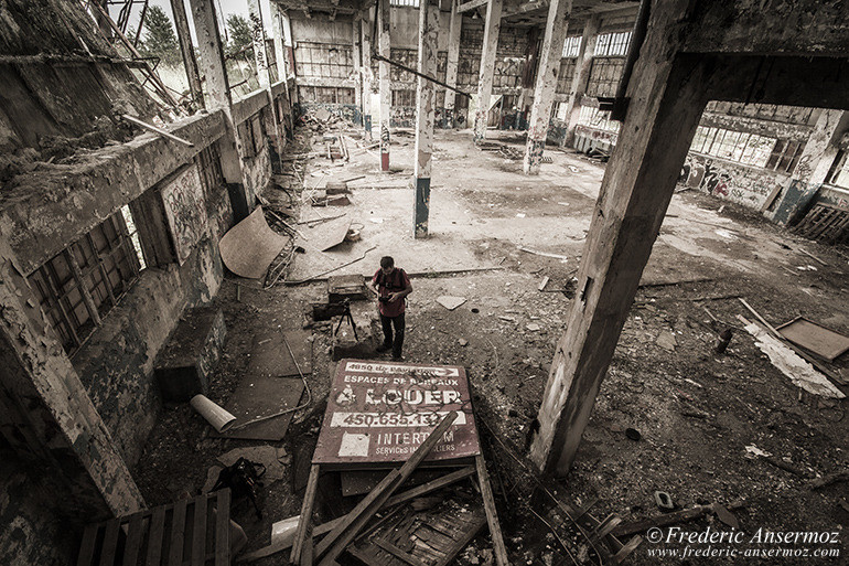 Usine abandonnée de Saint-Hubert, Québec Usine abandonnée de Saint-Hubert, Québec