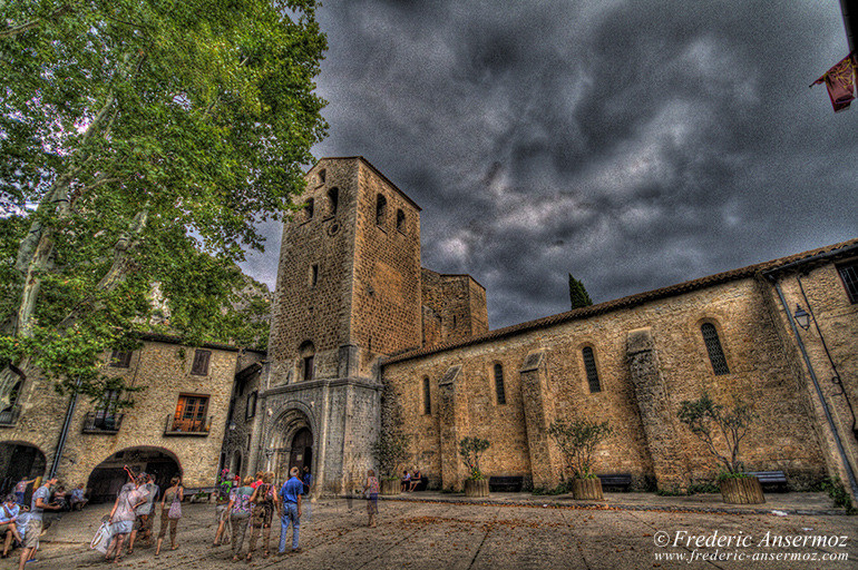 Saint guilhem le desert hdr