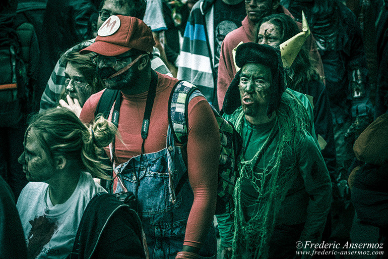 Zombie walk montreal 10